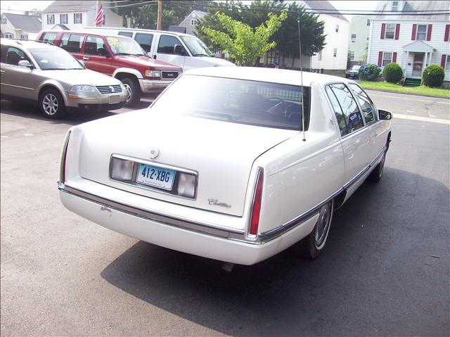 Cadillac Deville 1994 photo 3