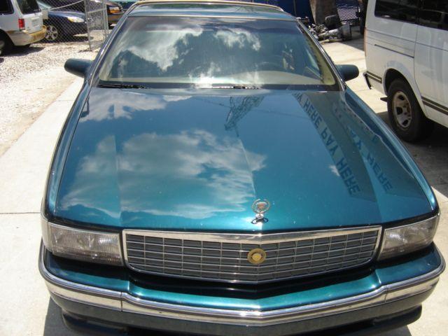 Cadillac Deville 1994 photo 1