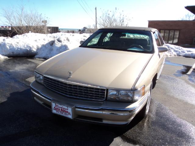 Cadillac Deville 1994 photo 1