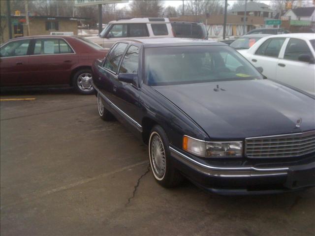 Cadillac Deville 1994 photo 1