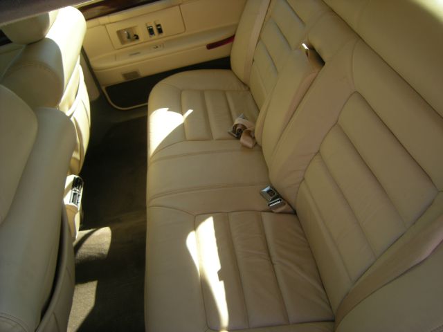 Cadillac Deville 1995 photo 1