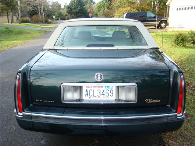 Cadillac Deville 1995 photo 3