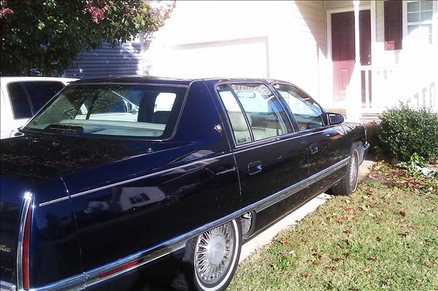 Cadillac Deville Unknown Sedan