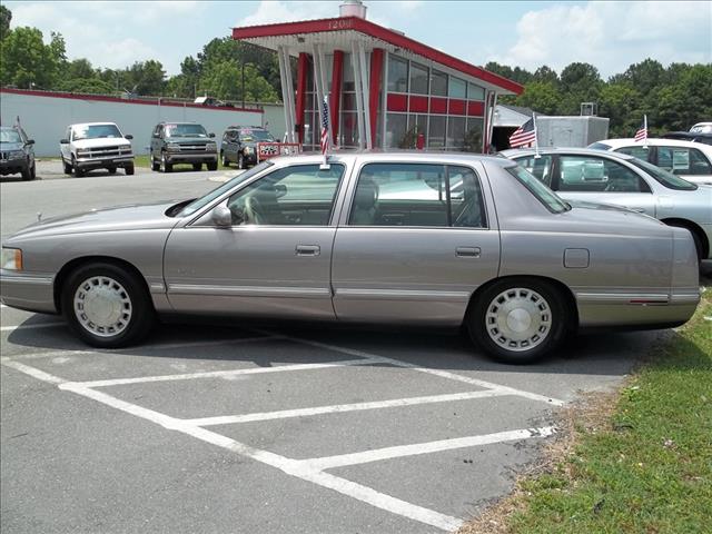 Cadillac Deville 1997 photo 10