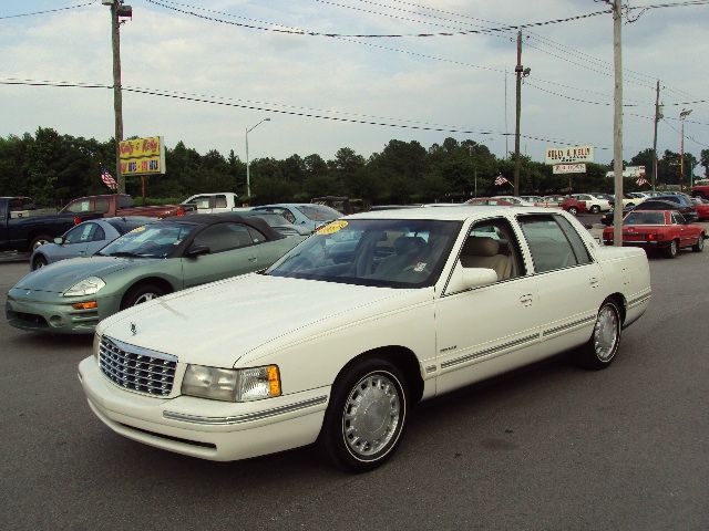 Cadillac Deville 1997 photo 1