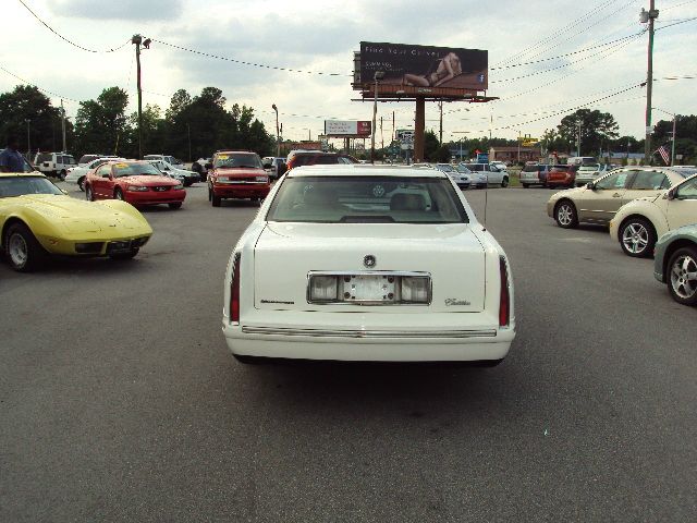 Cadillac Deville 1997 photo 4