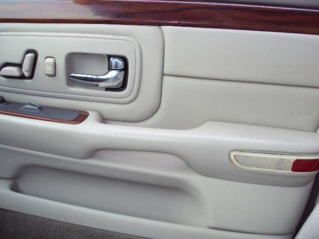 Cadillac Deville 1997 photo 8