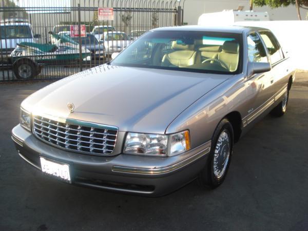 Cadillac Deville Z71 Leather Sedan