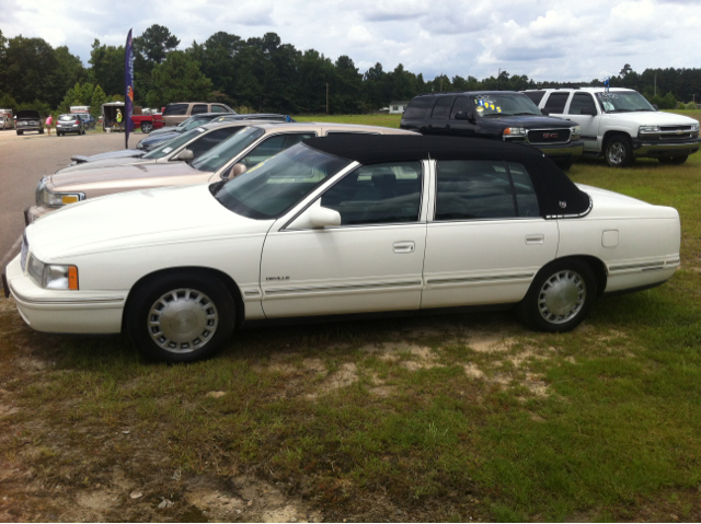 Cadillac Deville 1998 photo 2