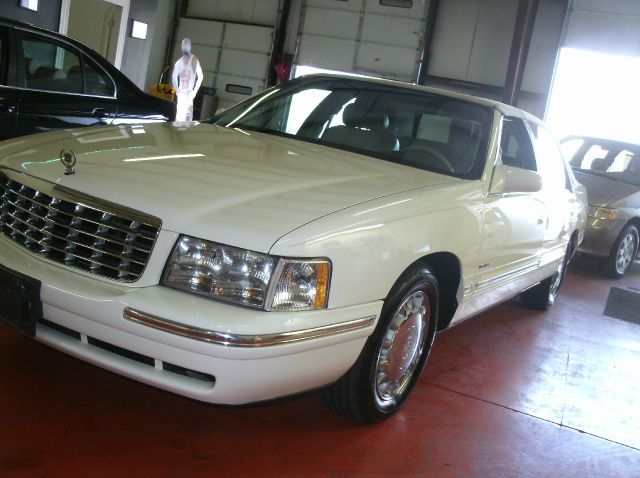 Cadillac Deville 1998 photo 2