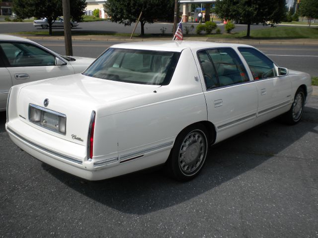 Cadillac Deville 1998 photo 2