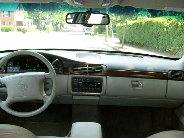 Cadillac Deville 1998 photo 19