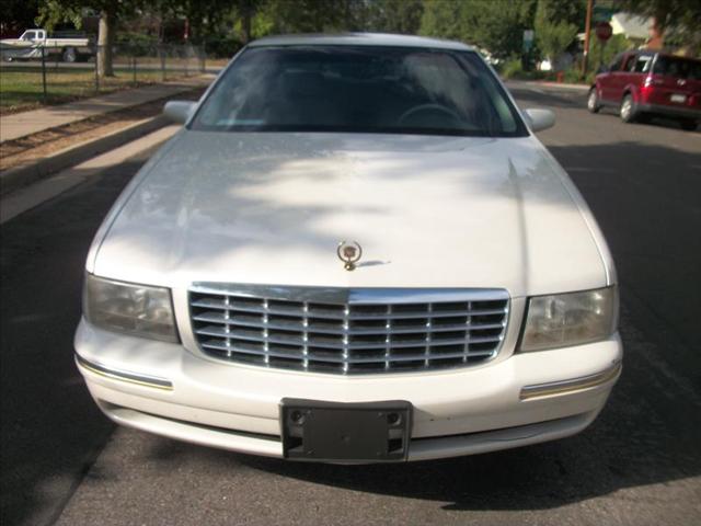 Cadillac Deville 1999 photo 2