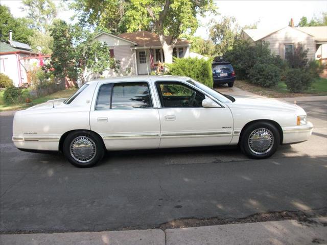 Cadillac Deville 1999 photo 4