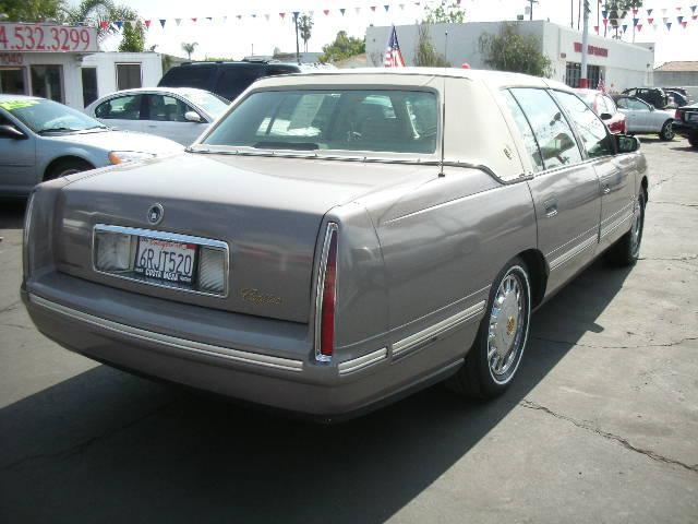 Cadillac Deville 1999 photo 4