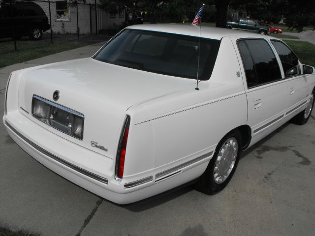 Cadillac Deville 1999 photo 4