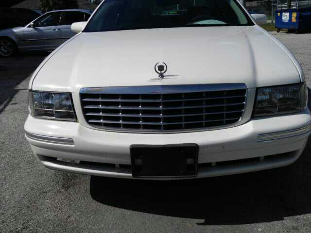 Cadillac Deville 1999 photo 4