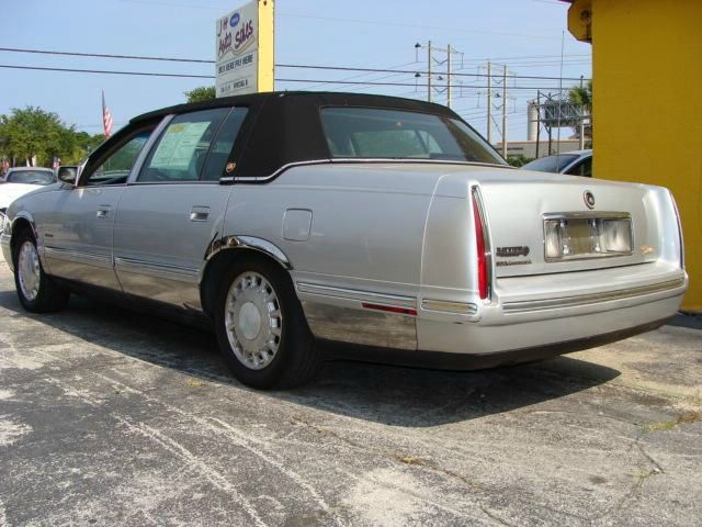 Cadillac Deville 1999 photo 4