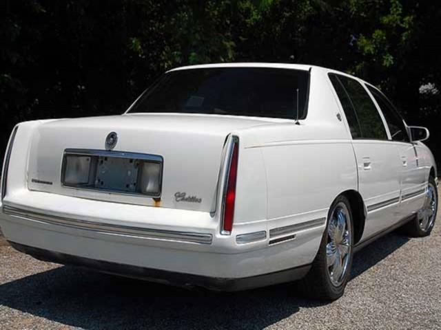 Cadillac Deville 1999 photo 3