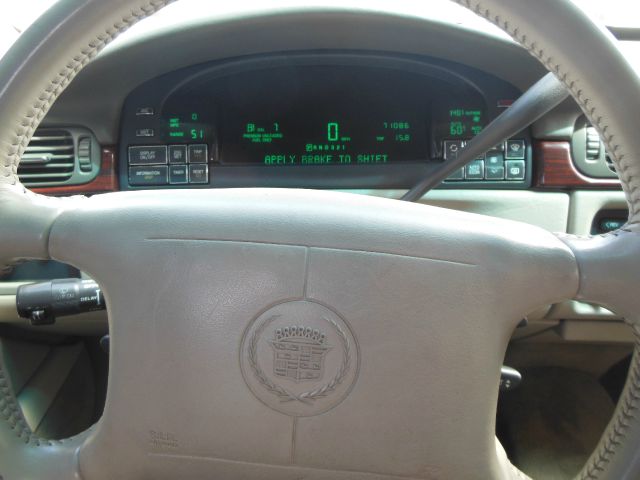 Cadillac Deville 1999 photo 11