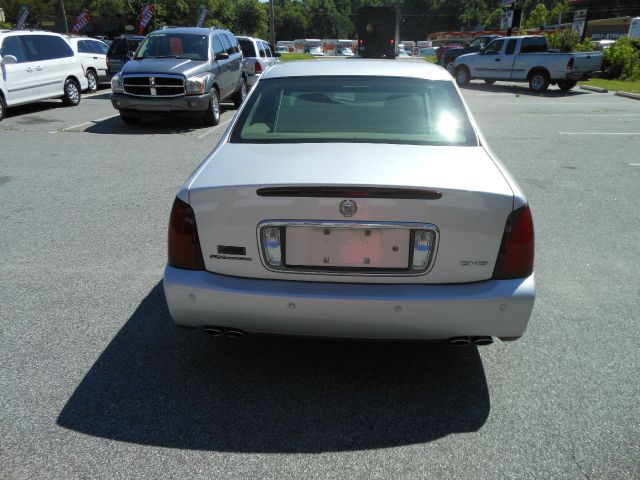 Cadillac Deville 2000 photo 1