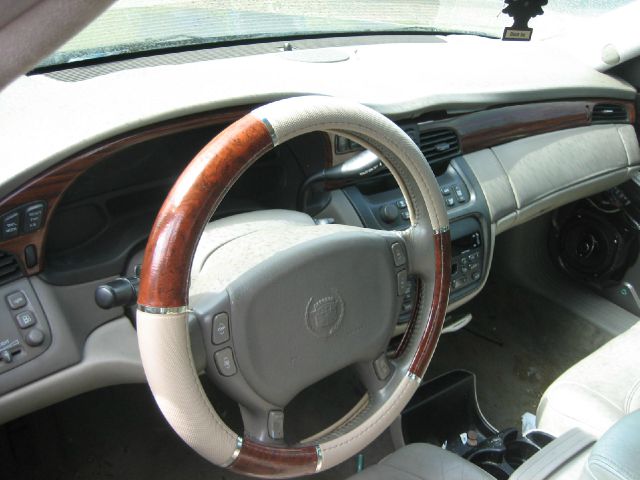 Cadillac Deville 2000 photo 3