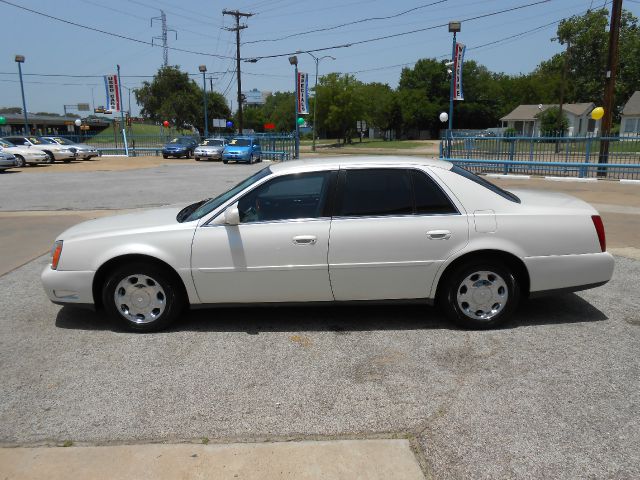 Cadillac Deville 2000 photo 1