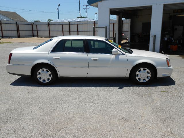 Cadillac Deville 2000 photo 3