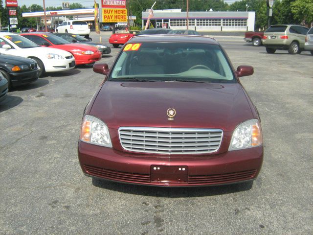 Cadillac Deville 2000 photo 1