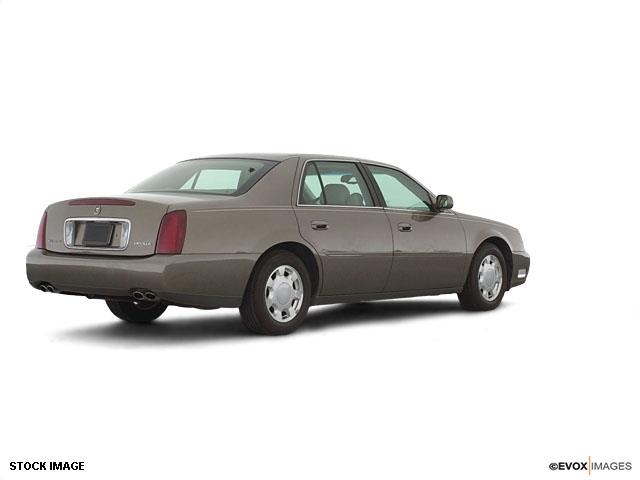 Cadillac Deville 2000 photo 2