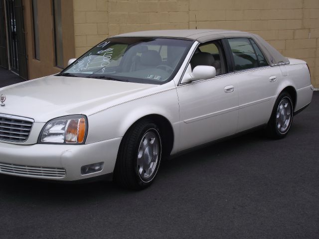 Cadillac Deville 2001 photo 1