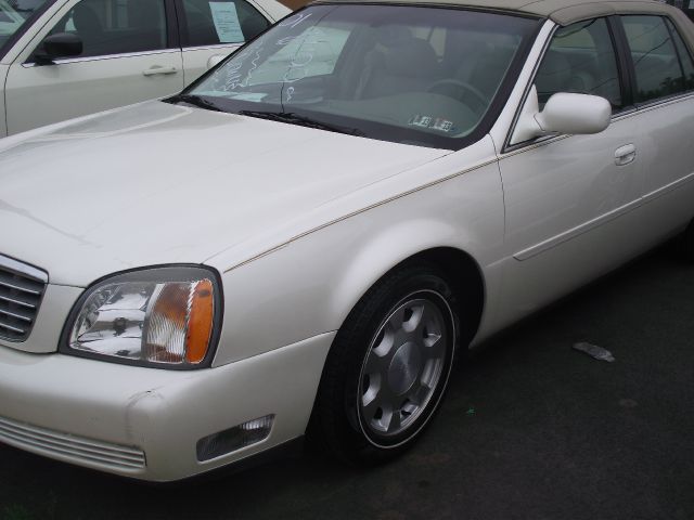 Cadillac Deville 2001 photo 3