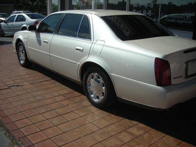 Cadillac Deville 2001 photo 1