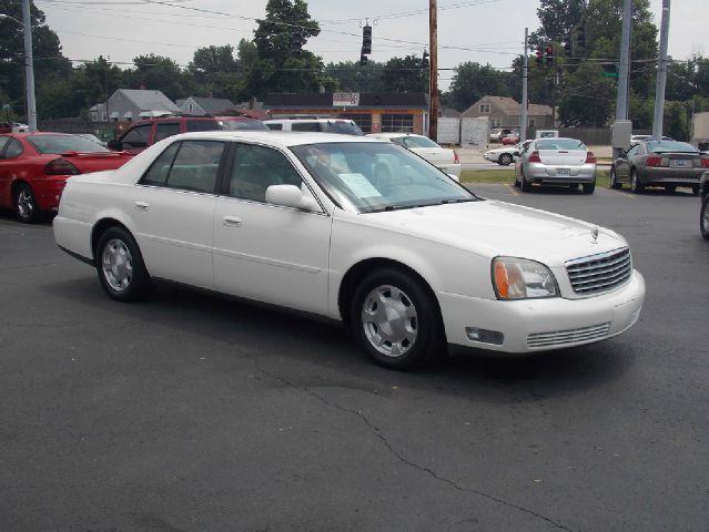 Cadillac Deville Base Sedan