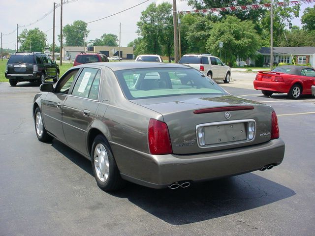 Cadillac Deville 2001 photo 1