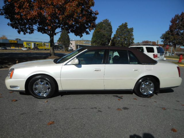 Cadillac Deville 2001 photo 2