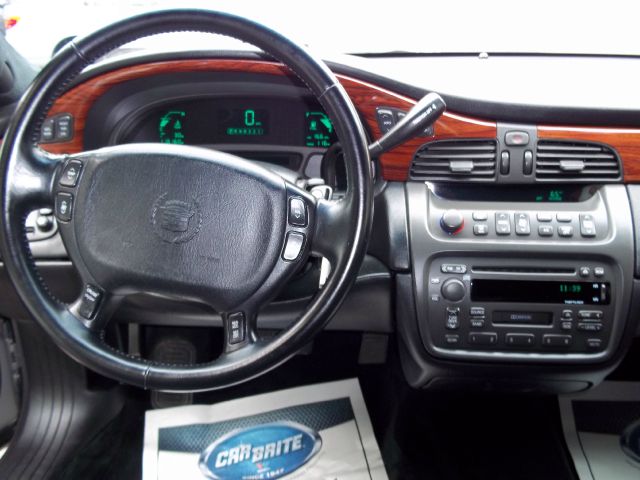 Cadillac Deville 2001 photo 9