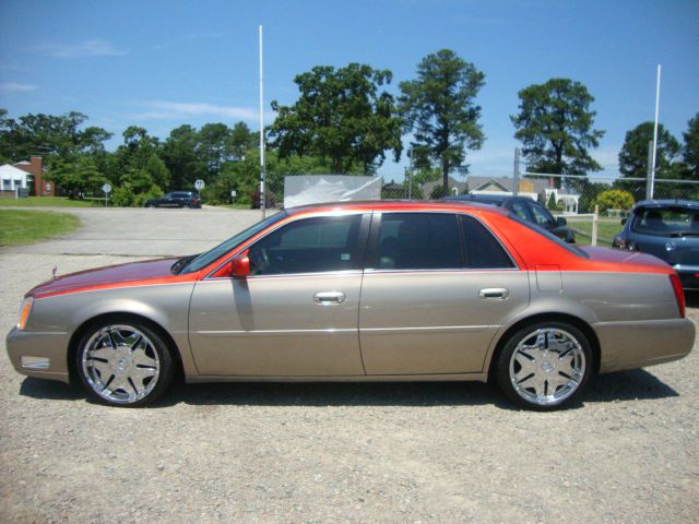 Cadillac Deville 2001 photo 4