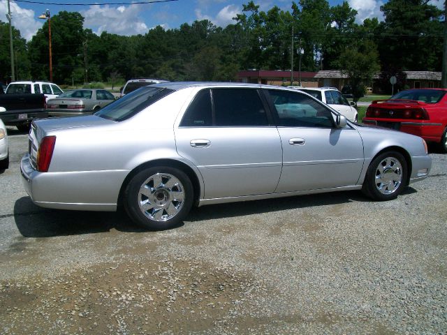 Cadillac Deville 2001 photo 1