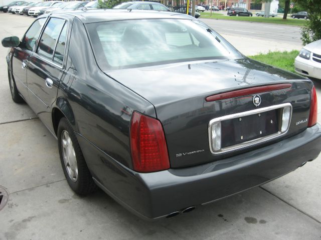 Cadillac Deville 2001 photo 4