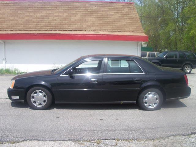 Cadillac Deville 2001 photo 1