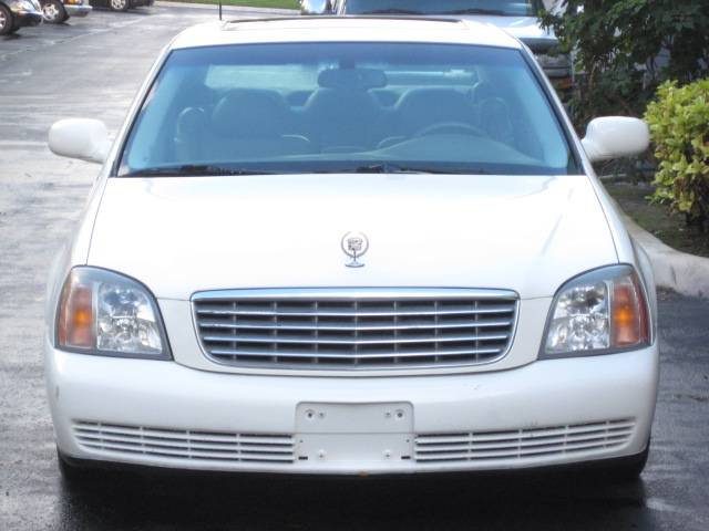 Cadillac Deville 2001 photo 3