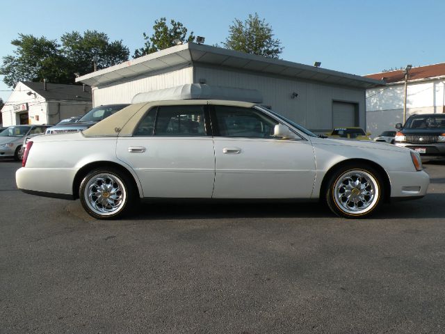 Cadillac Deville 2001 photo 3