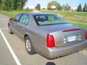 Cadillac Deville 2001 photo 3