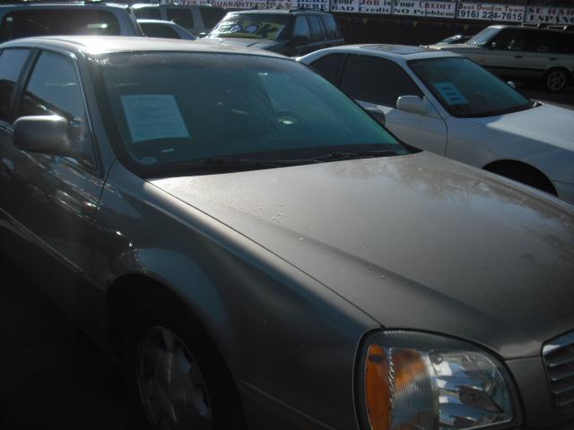 Cadillac Deville Base Sedan