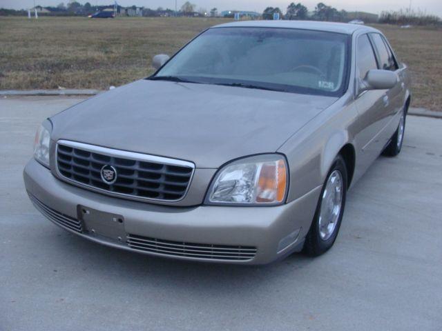 Cadillac Deville 2002 photo 2