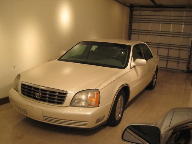 Cadillac Deville Sport 4X4 XL Sedan