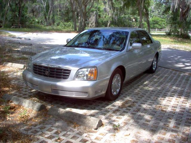 Cadillac Deville 2002 photo 2