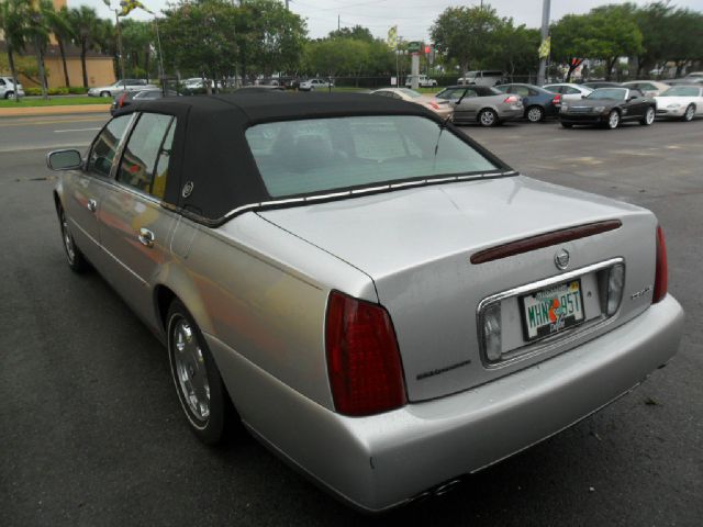 Cadillac Deville 2002 photo 10