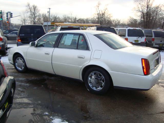 Cadillac Deville 2002 photo 3